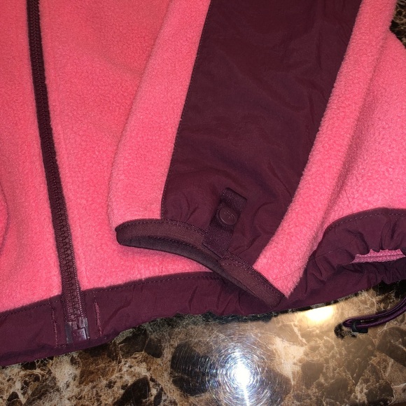 North Face Fleece Jacket - Picture 6 of 6